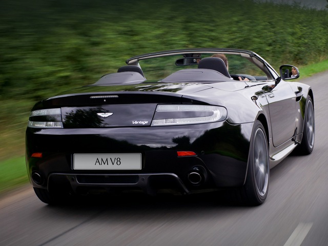 Aston Martin Vantage gt 2008